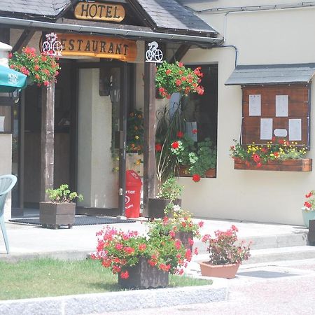 Hotel Restaurant De La Poste Saint-Colomban-des-Villards Экстерьер фото